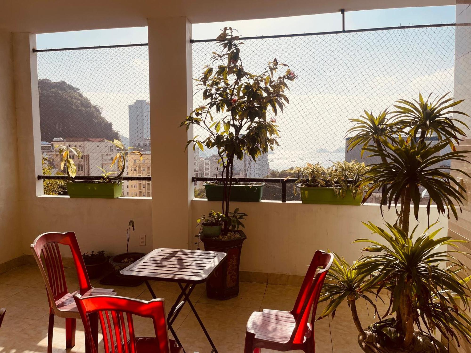 Catba Sky View Hotel Dong Khe Sau 外观 照片
